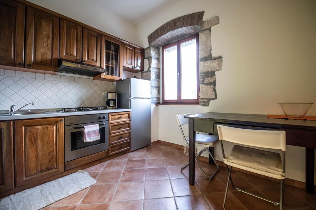 Old Town Studio And Apartment Vrsar Extérieur photo